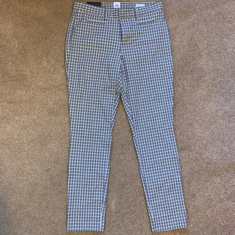 SOLD NWT Gap Signature Skinny Ankle
